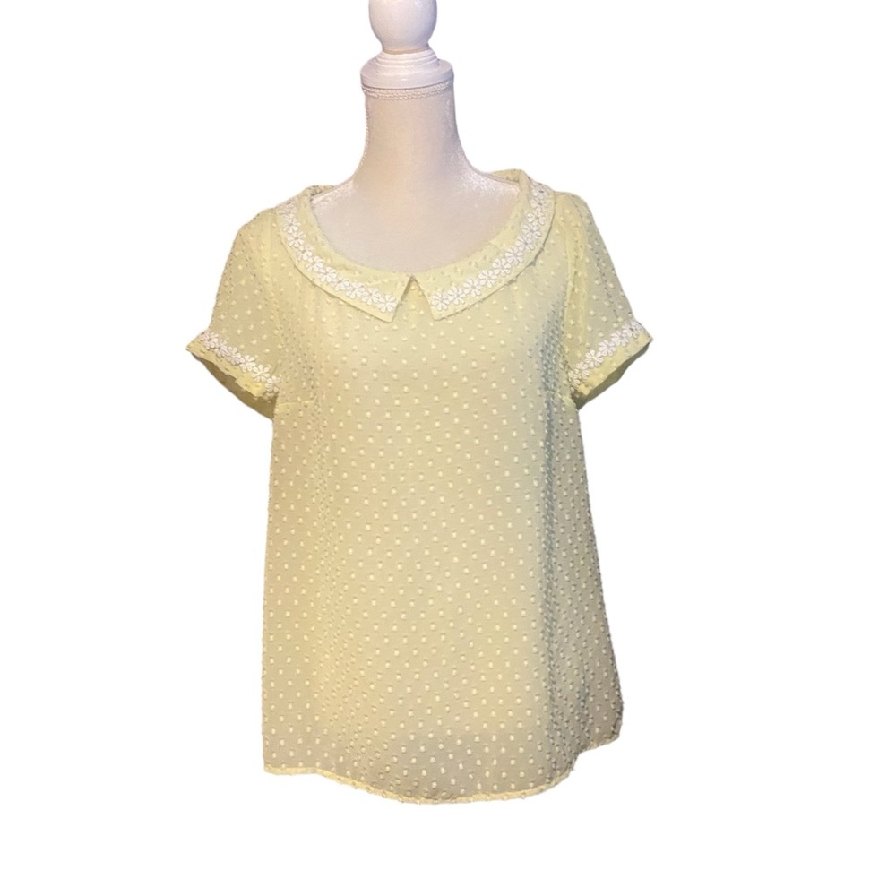 ModCloth Yellow Daisy Blouse Size Large